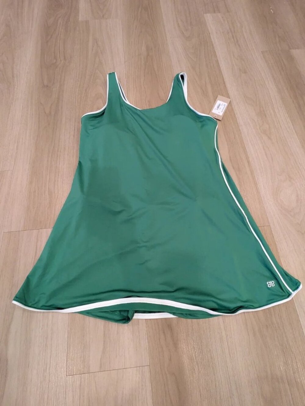 Albion Green Tennis Dress NWT Size L